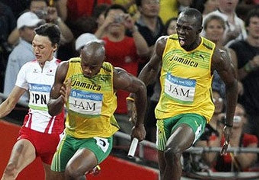 Usain Bolt To Asafa Powell: "Fix My Car"