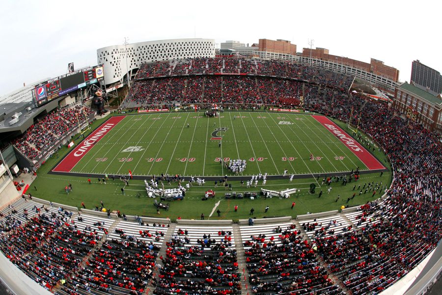 Cincinnati Bearcats Lineman Killed In Car Accident