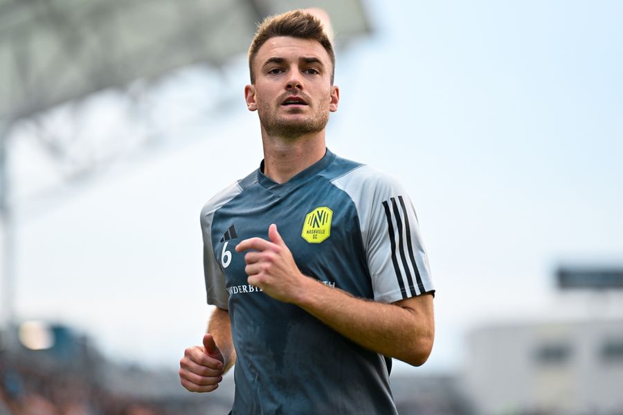 Crew sign free agent M Amar Sejdic