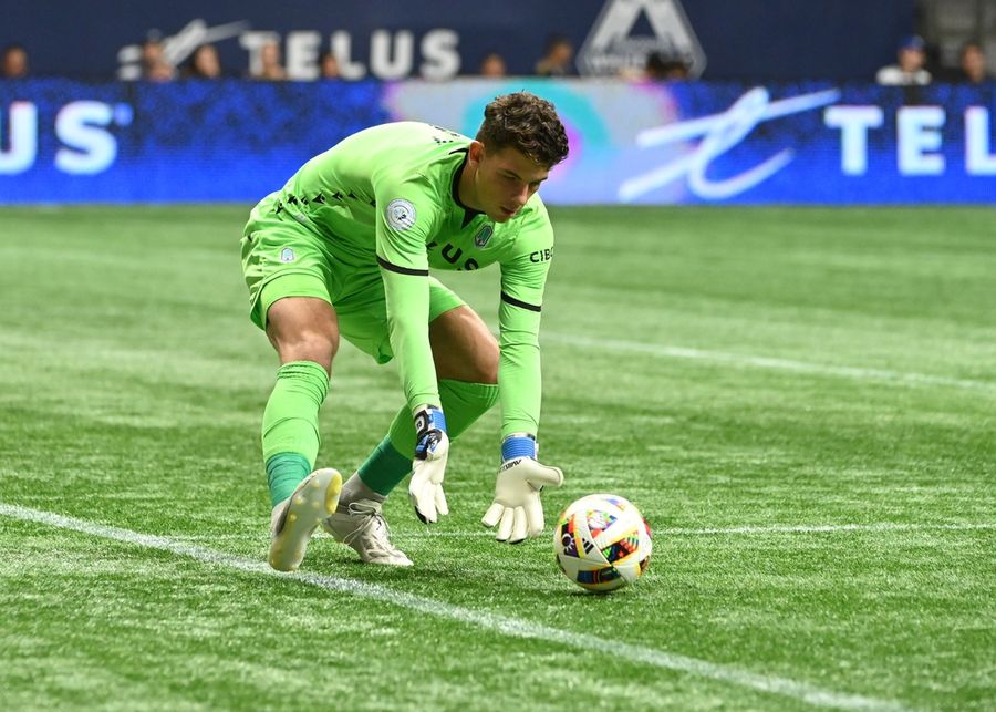 CF Montreal acquire Canadian GK Emil Gazdov