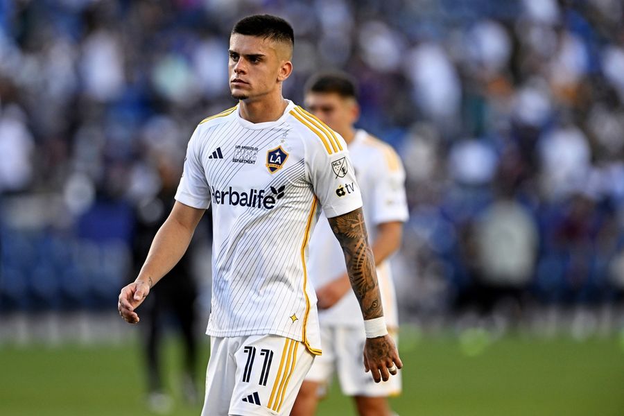 Galaxy face Whitecaps in search of early offensive flow