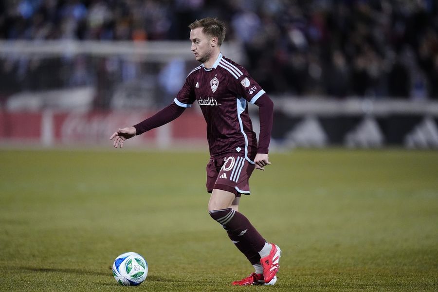 Luciano Acosta makes home debut as FC Dallas faces Fire