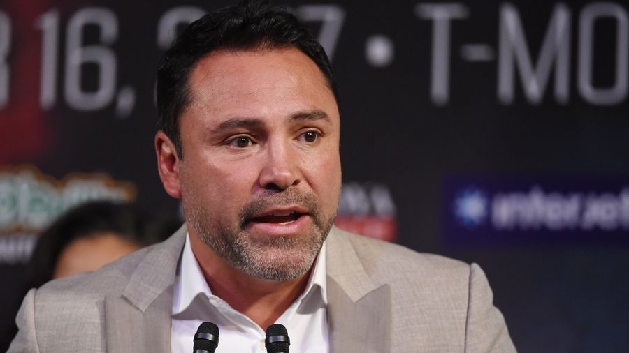 Lawsuit Accuses Oscar De La Hoya Of Sexual Assault