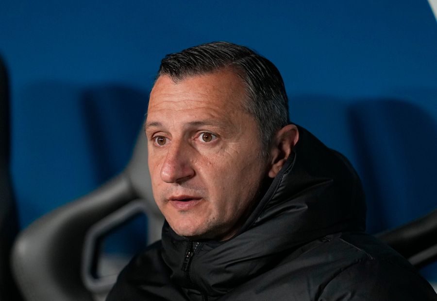 Vlatko Andonovski was bad at a very tough job