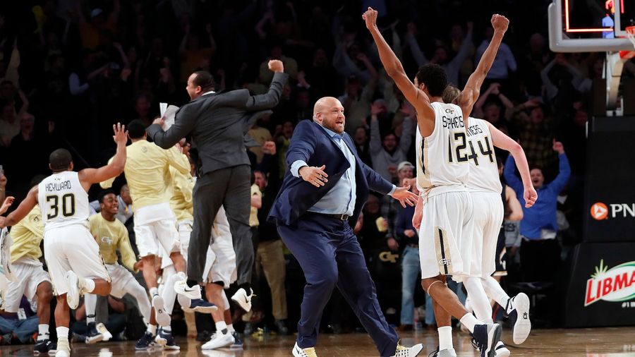 Georgia Tech Upsets No. 14 Notre Dame With Buzzer-Beater