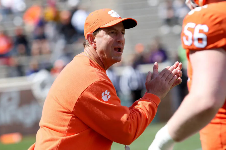 Dabo Swinney's Clemson Tigers Were College Football's Biggest Disappointment in Week 1