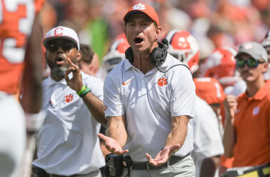 College Football Week 6 Best Sports Betting Picks & Predictions