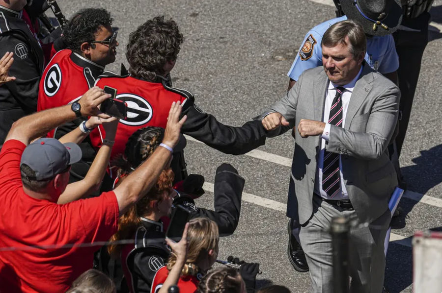 Week 12 College Football Best Betting Picks, Predictions Saturday November 16th