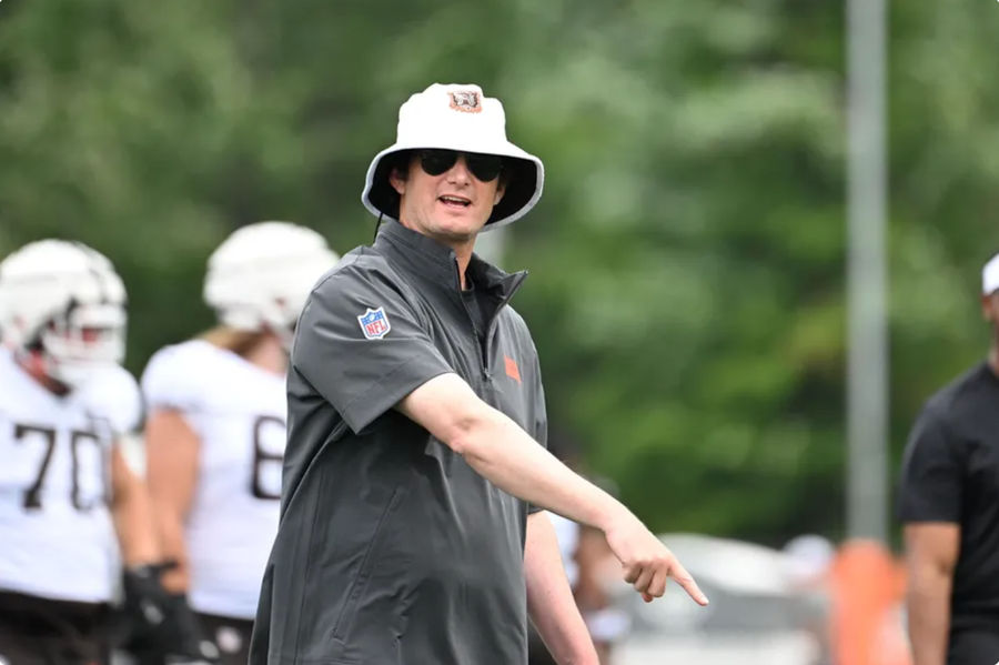 Browns Firing Ken Dorsey Signifies That Deshaun Watson’s Reign of Terror Is Almost Over