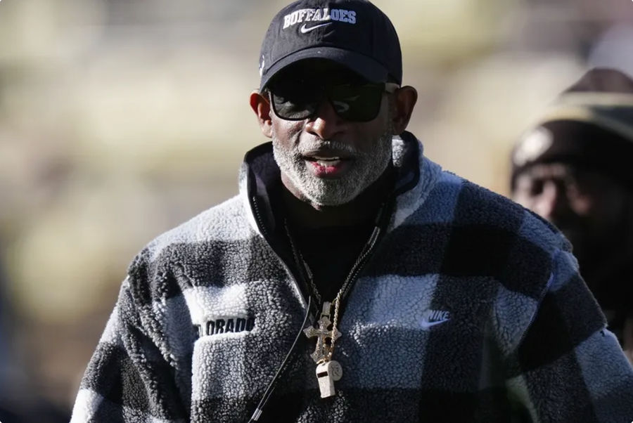 Deion Sanders como entrenador de los Dallas Cowboys sería una pareja perfecta