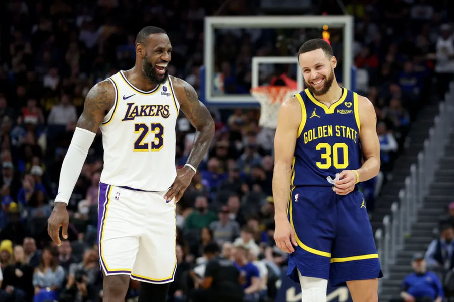 Golden State Warriors Crossroads: Add LeBron James or Tank for Cooper Flagg
