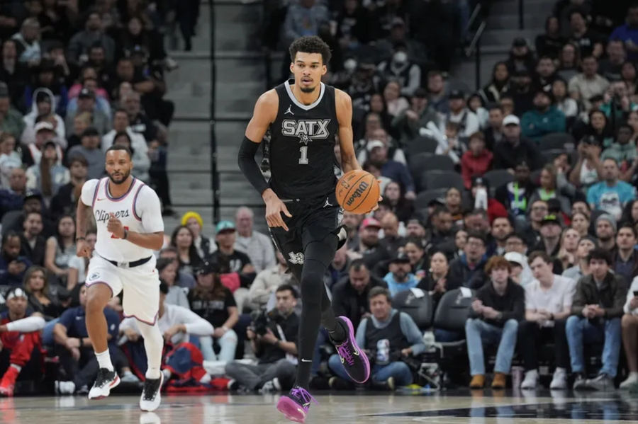 Best Sports Betting Picks Today: College Basketball, NBA, NHL Predictions for January 31