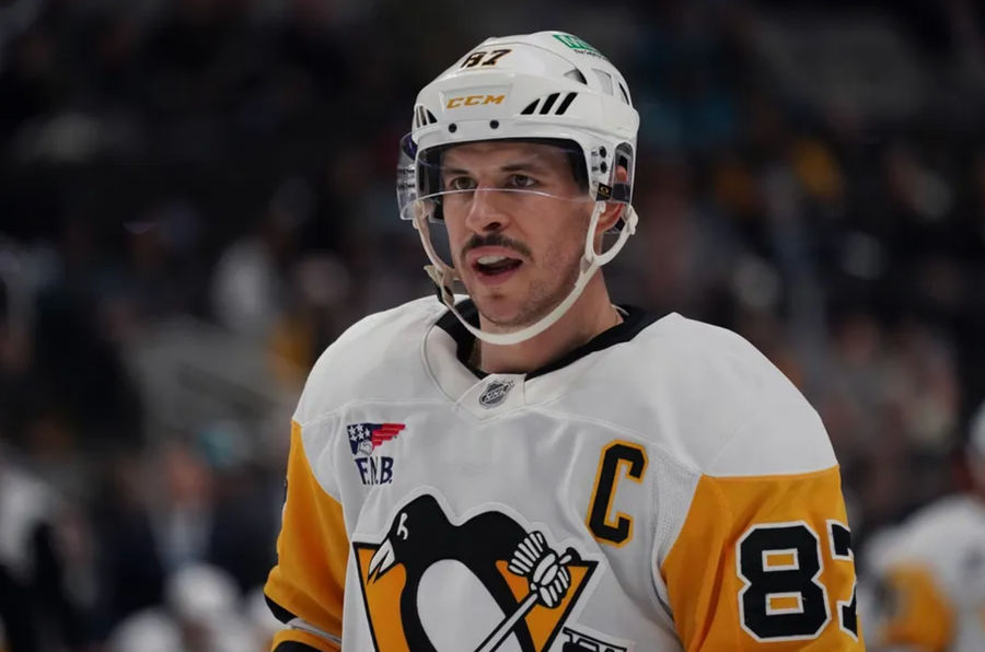 Jan 27, 2025; San Jose, California, USA; Pittsburgh Penguins center Sidney Crosby (87) waits for play to resume during the third period against the San Jose Sharks at SAP Center at San Jose. Mandatory Credit: David Gonzales-Imagn Images