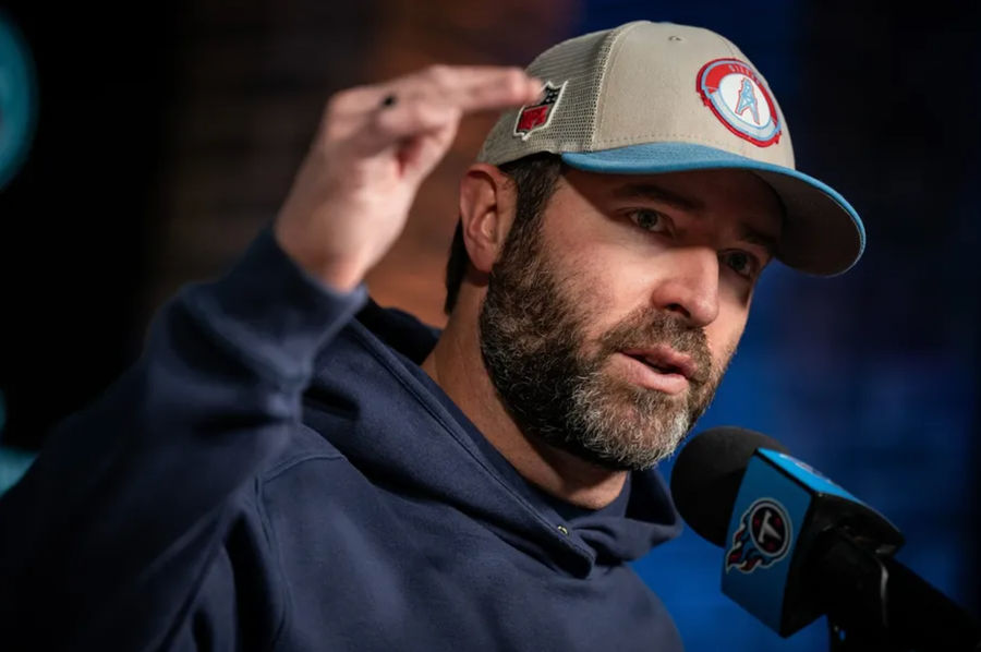 Tennessee Titans Weigh Options as No. 1 NFL Draft Pick Becomes Trade Bait