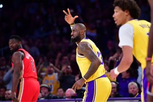 We're Running Out of Time to Appreciate LeBron James