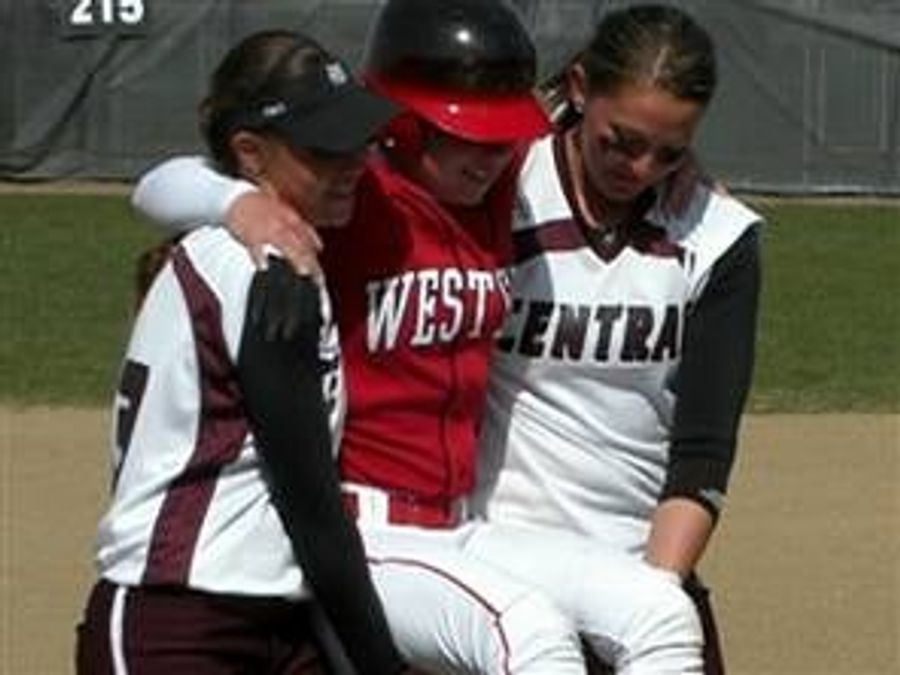 Female Athletes Play Fair And Keep Things In Perspective. How I Loathe Them