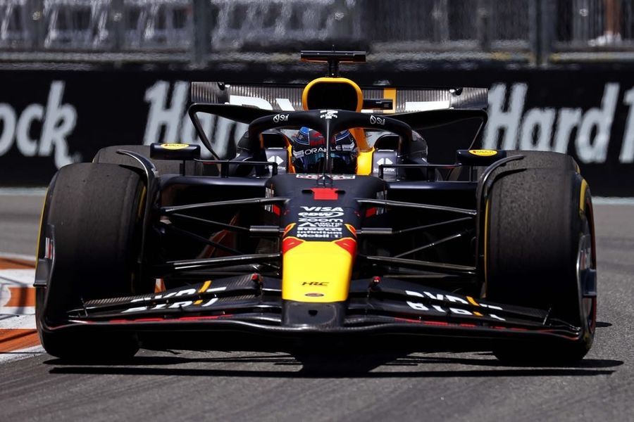 Max Verstappen chasing third straight Miami GP title