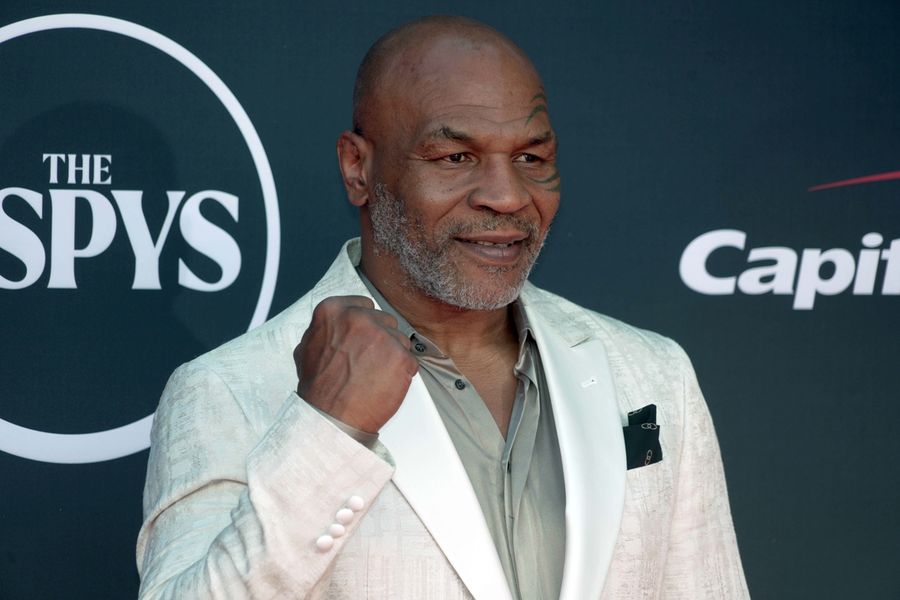 MMA legend: Tyson knocking out Jake Paul would be 'all-time backfire'