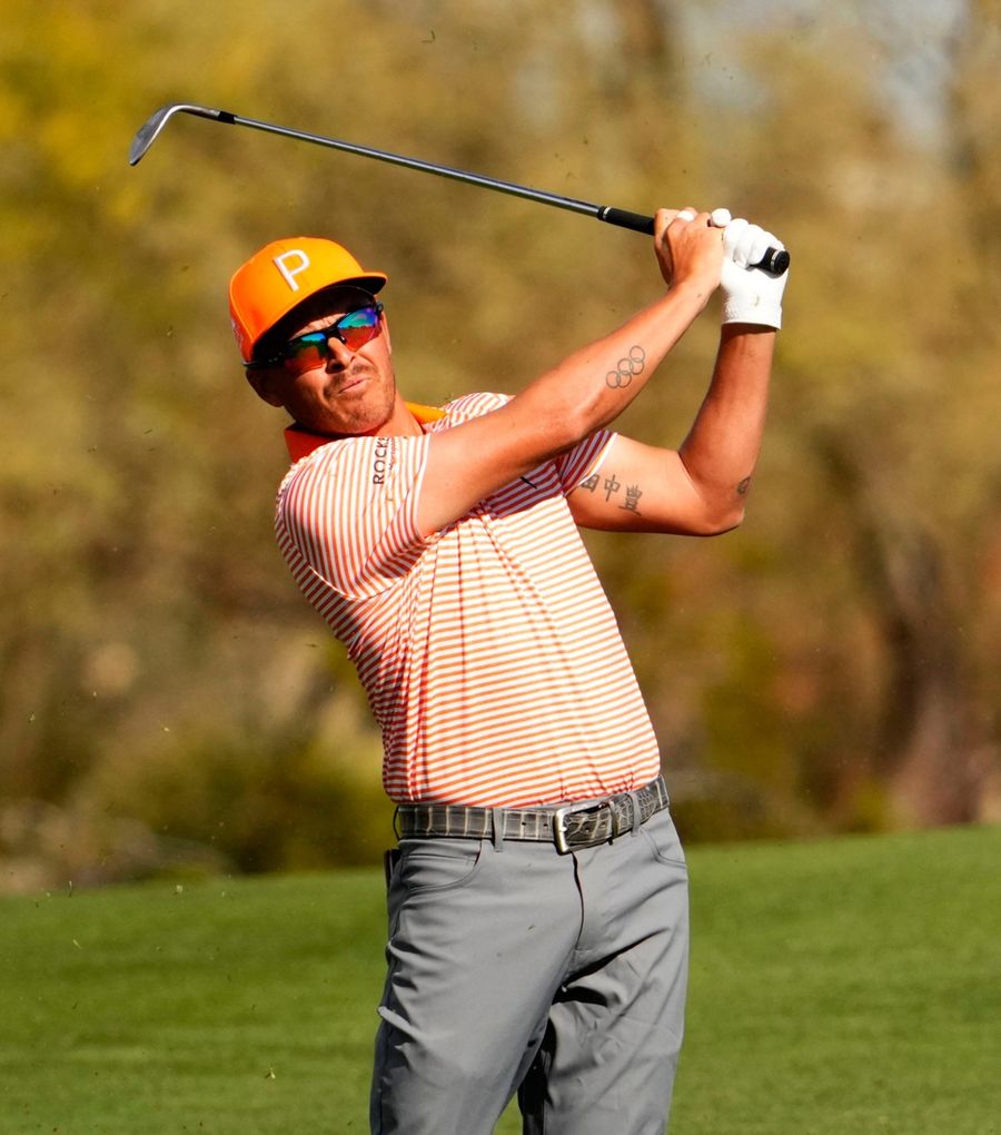 Rickie Fowler (illness) withdraws from WM Phoenix Open
