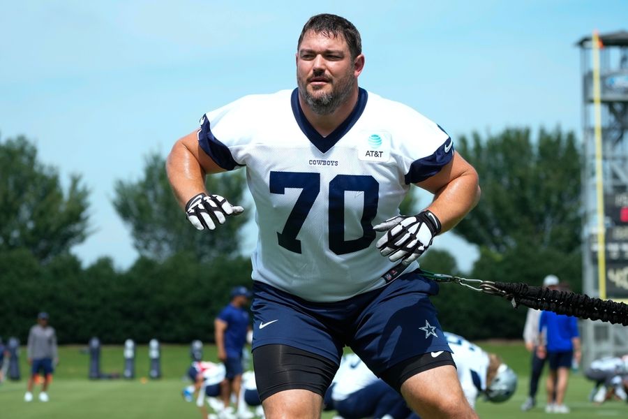 La estrella de los Cowboys, G Zack Martin, está considerando si jugará en 2025