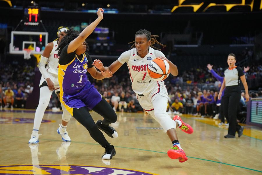 Report: Mystics send F Ariel Atkins to Sky for No. 3 draft pick