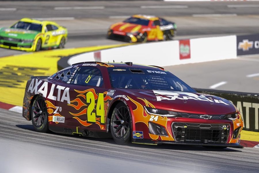 William Byron captures third victory of season at Martinsville