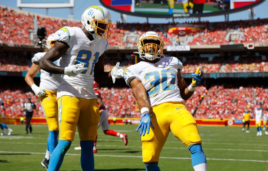 NFL Week 4 Betting Primer: Best Over/Under, Spread, Teaser, and Prop Bets