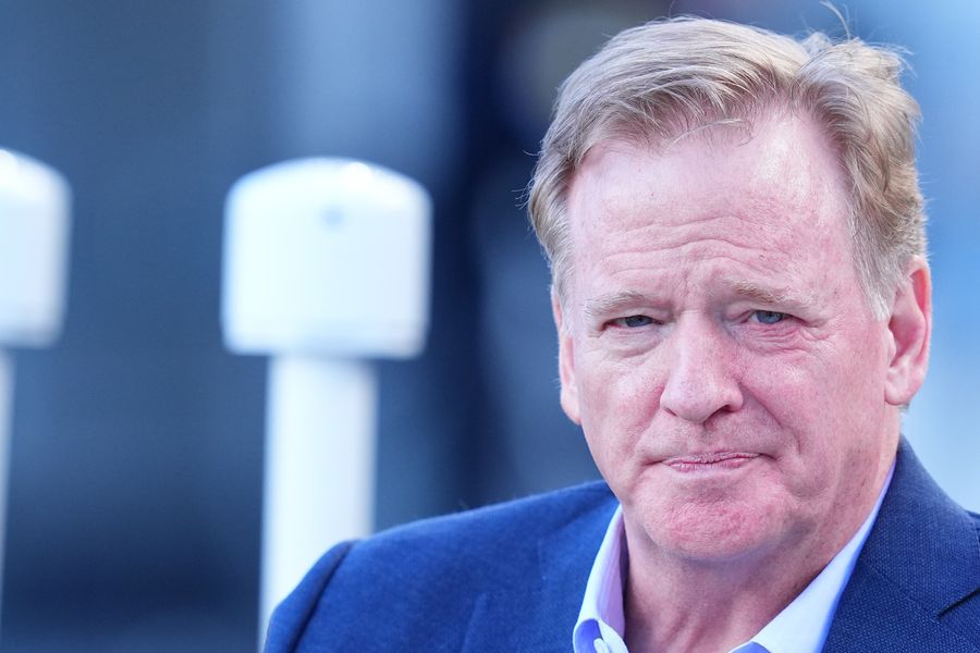 This week in the NFL: Pledge allegiance or go cry in the corner