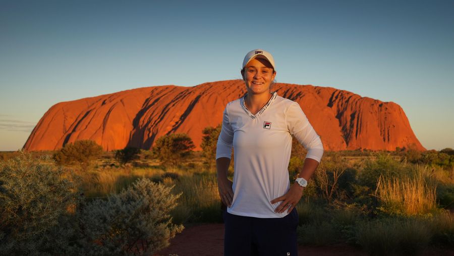 Can anyone fill the void left by Serena Williams and now Ash Barty?