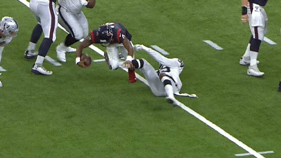 Deshaun Watson Got Kicked In The Frickin&#39; Eye And Still Threw A Touchdown