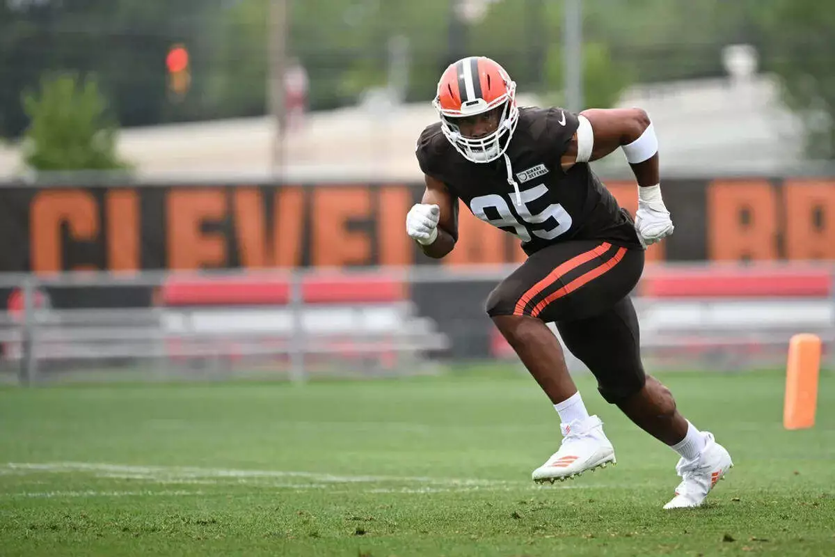 myles garrett cleveland browns